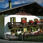 Haus Niklos - Wank * Grainau
